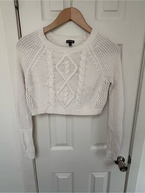 Express White Cable Knit Crop Sweater
